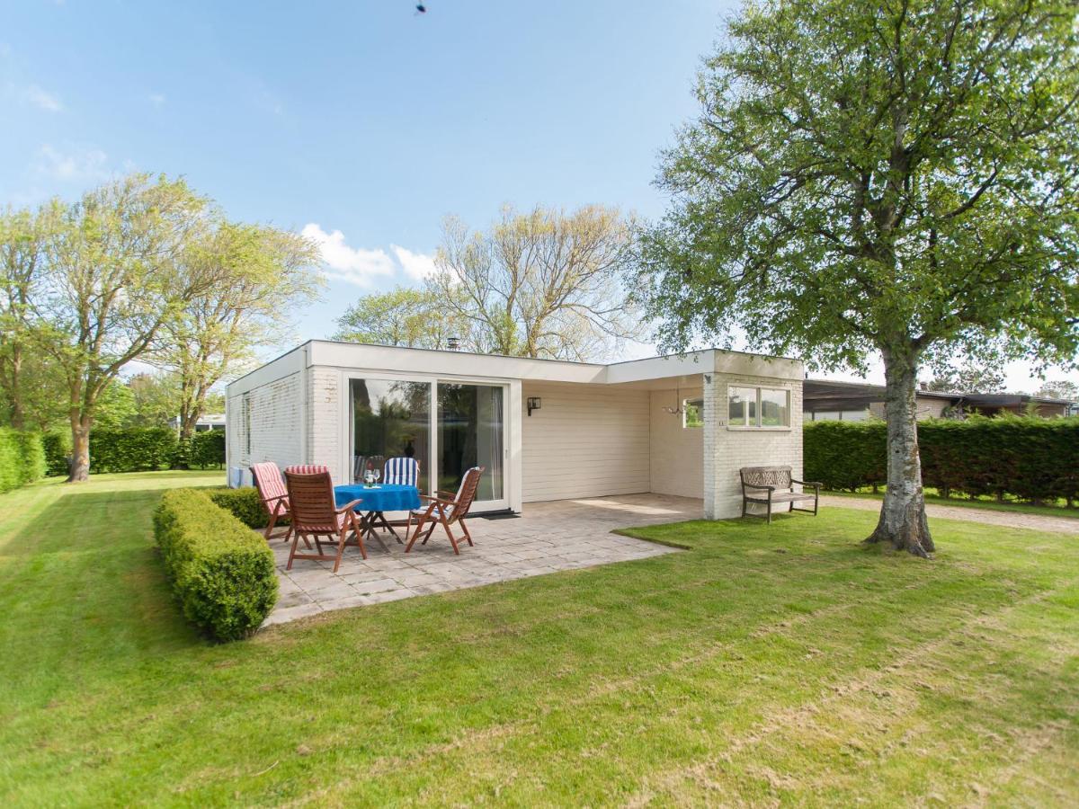 Cozy Holiday Home In Julianadorp With Garden Exterior photo