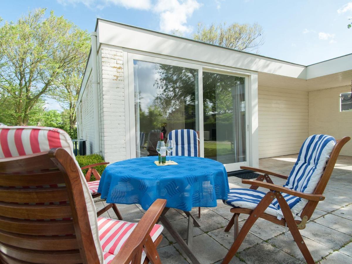 Cozy Holiday Home In Julianadorp With Garden Exterior photo